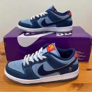NIKE SB DUNK LOW WHY SO SAD - men’s size 6
women 7.5